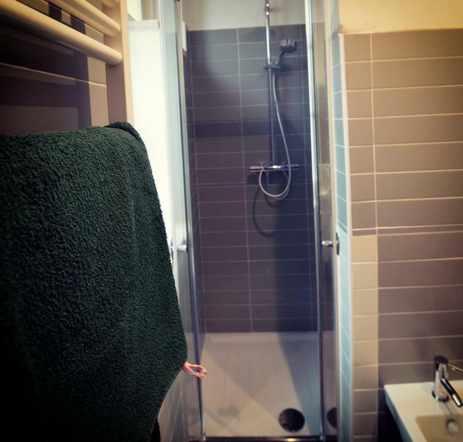 John B .&B. Hotel ลุคคา ภายนอก รูปภาพ